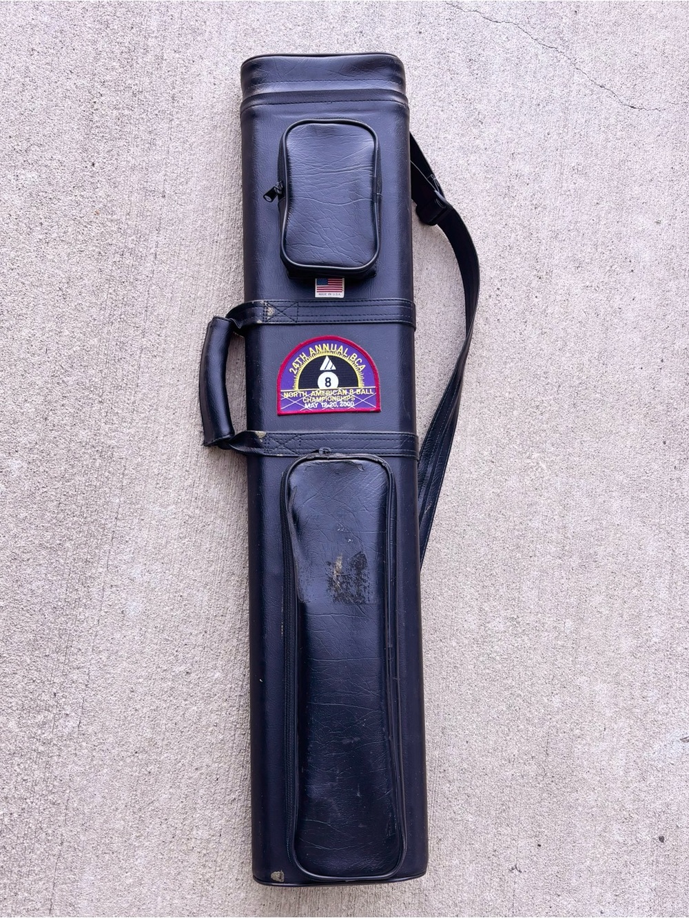Black Leatherette Hard Pool Billiard Cue Case Shoulder Strap Pocket BCA Patch